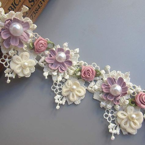 Bridal Ornaments, Applique Sewing, Wedding Bridal Dress, Sewing Lace, Pearl Rose, Motif Vintage, Embroidery On Clothes, Pearl And Lace, Craft Wedding