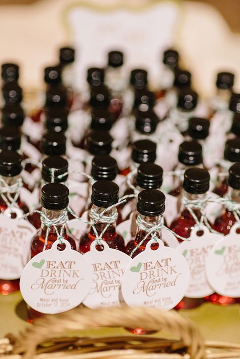 Firefly Sweet-Tea Vodka Wedding Favors December Wedding Favors, Charleston Wedding Favors, 1920's Wedding, Trendy Wedding Favors, Wedding Swag, Winter Wedding Favors, Favors Ideas, Daniel Island, Edible Wedding Favors