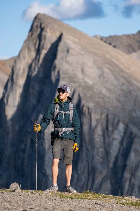 Trekking Outfit For Men, Hikers Outfit, Trekking Outfit Men, Mens Hiking Outfit, Mens Hiking Fashion, Hiking Outfit For Men, Clothes For Men Summer, Men Hiking Outfit, Ootd Hiking