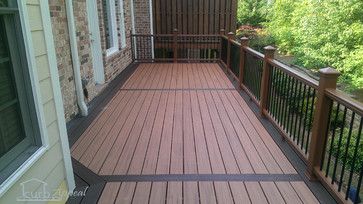 Deck With Trex Decking Boards - Traditional - Deck - Atlanta - Curb Appeal Contracting Solutions, Inc. Two Tone Deck, Deck Patterns, Deck Stain Colors, No Beer, Cedar Deck, Cheap Pergola, Deck Colors, Patio Deck Designs, Wooden Deck