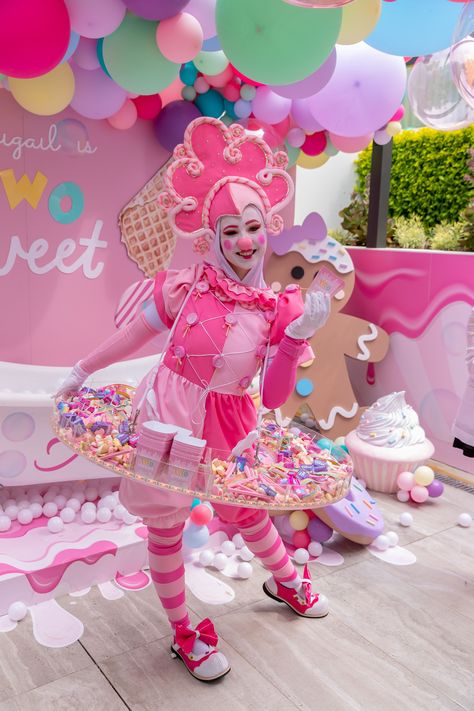 Candyland Outfit Women, Candyland Dress, Clowncore Aesthetic, Pink Circus, Clown Dress, Candy Costumes, Female Clown, Harajuku Fashion Street, Circus Costume