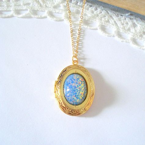 Blue Fire Opal Locket, Glass Opal Locket, Vintage Glass Opal,... ($32) ❤ liked on Polyvore featuring jewelry, pendants, glass locket, blue fire opal jewelry, vintage lockets, opal jewelry and vintage style jewellery Opal Locket, Jewellery Chain, Fire Opal Jewelry, Chain Locket, Locket Vintage, Fire Opals Jewelry, Blue Fire Opal, Jewellery Vintage, Jewelry Holiday