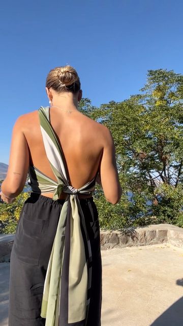 OLIVE ROSE TERVENSKI on Instagram: "How I tie my Silk Sarong into a top // @cookeandkin Paleta sarong in Kiwi available online now 🥝" Sarong Top Tying, Sarong Outfit, Sarong Top, How To Tie A Sarong, Silk Sarong, Sarong Tying, Knot Dress, Tie Top, Sarong