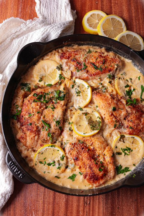 My creamy, lemon garlic orzo chicken skillet is packed with flavor and makes for a very satisfying weeknight meal. Lemon Chicken Orzo Skillet, Orzo Chicken Skillet, Creamy Lemon Garlic Chicken Orzo, Creamy Lemon Garlic Orzo, Orzo Al Limone With Chicken, Lemon Orzo Pasta With Chicken, Lemon Garlic Chicken Orzo, Garlic Chicken Orzo, Easy Elevated Dinner Recipes