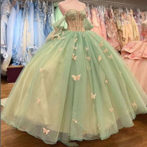 Pink Green Quince Dress, Fall Sweet 16 Dresses, Green Butterfly Quinceanera Theme, Princess And The Frog Quinceanera Theme Dress, Sweet 16 Dress Green, Green And Pink Quinceanera Dresses, Olive Green Quinceanera Dresses, Princess And The Frog Quince, Light Green Quinceanera Dresses