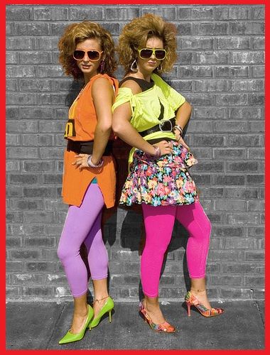 I hope you only dressed your kids like this in the 80s and not yourselves! 1980s Fashion Women, 1980s Fashion Trends, Look 80s, Fashion Guys, 80s Party Outfits, 80s Fashion Trends, 80 Fashion, 80s Neon, 80s Look