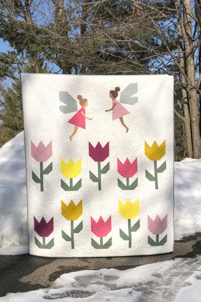 Fairy Templates, Twin Quilt Pattern, Mini Quilt Patterns, Spring Quilts, The Quilt Show, Fairy Friends, Tooth Fairy Pillow, Flower Quilts, Baby Quilt Patterns