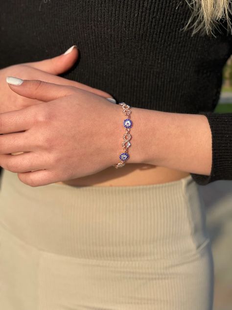 Infinity Evil Eye Bracelet, Hamsa Bracelet, Infinity Symbol, Eye Bracelet, Evil Eye Bracelet, Bracelet Jewelry, Chain Link Bracelet, Link Bracelets, Evil Eye