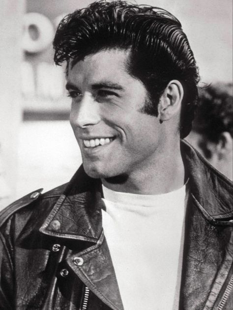 Grease John Travolta, Grease 1978, Welcome Back Kotter, Danny Zuko, Kelly Preston, Cinema Art, Saturday Night Fever, Young Celebrities, Night Fever