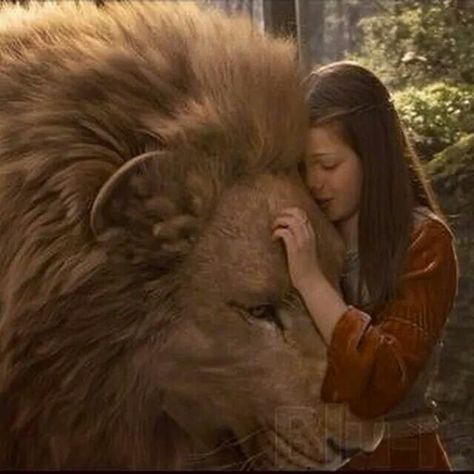 Lucy and Aslan Lucy And Aslan, Chronicles Of Narnia Prince Caspian, Narnia Prince Caspian, Courage Dear Heart, Prince Caspian, Chronicles Of Narnia, Narnia, Lion, Prince