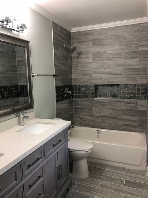 Condo Bathroom Remodel, Grey White Bathroom, White Bathroom Remodel, Decor Bathroom Ideas, Restroom Remodel, Guest Bathroom Renovation, Bathroom Ideas Decor, Condo Bathroom, Guest Bathroom Remodel