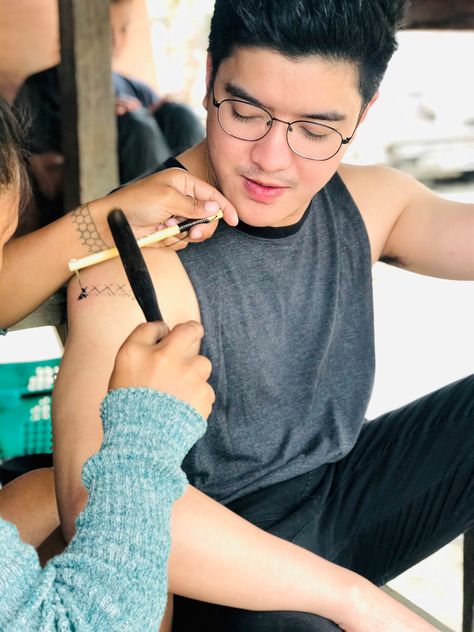 Its my first tattoo, and i got this in Buscalan, Kalinga last Feb 8, 2020. Tattoed women and warriors called this place their home. Here is also the great Whang-od lives, the oldest and last surviving hand-tap tattoo artist. Hand Tapping Tattoo, Buscalan Tattoo, Whang Od, Tattoed Women, Feb 8, First Tattoo, Tattoo Artist, I Got This, Tattoo Artists