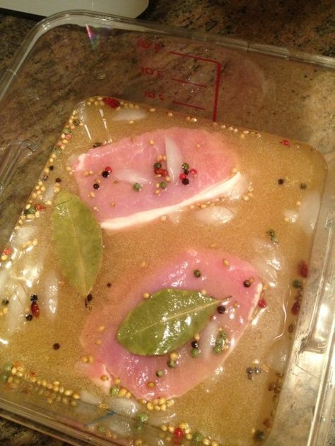 Brine For Pork Chops, Citrus Brine, Pork Brine Recipe, Pork Chop Brine Recipes, Brine Pork Loin, Brine For Pork, Pork Chop Brine, Pork Marinade, Brine Recipe