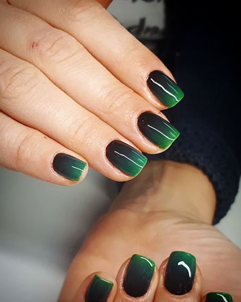 23  Stunning Green Ombre Nail Designs For 2024 - DrExplains Jade Green Nails Short, Black And Green Ombré Nails, Dark Green Gradient Nails, Green Dip Nail Designs, Green Nails With Black Tips, Green To Black Ombre Nails, Black To Green Ombre Nails, Green Gel Nails Designs, Short Black And Green Nails