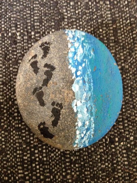 Rock Design Ideas, Rock Kunst, Rock Diy, Art Coquillage, Art Pierre, Decor Studio, Painted Rocks Diy, Rock Painting Ideas Easy, Rock Painting Patterns