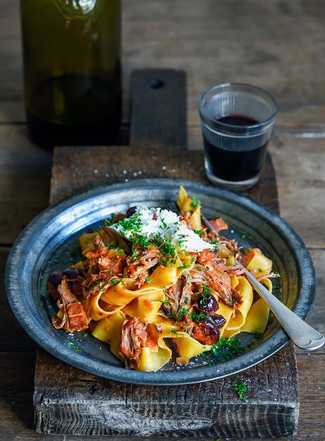 I know sometimes all of the roast lamb disappears, but if you manage to sneak some away, this ragù recipe makes a great day after dinner. Leftover Lamb Recipes, Lamb Ragu Recipe, Busy Night Dinner, Leftover Roast Lamb, New Zealand Cuisine, Lamb Roast Recipe, Lamb Pasta, Leftover Lamb, Italian Cookbook