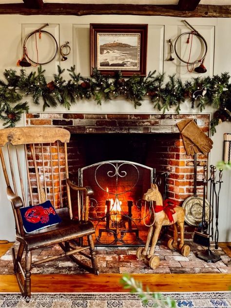 Colonial Fireplace, Pre Lit Garland, Colonial Christmas, Cottage Christmas, Fireplace Hearth, Dog Christmas Ornaments, Christmas Bedroom, Christmas Fireplace, Hearth And Home