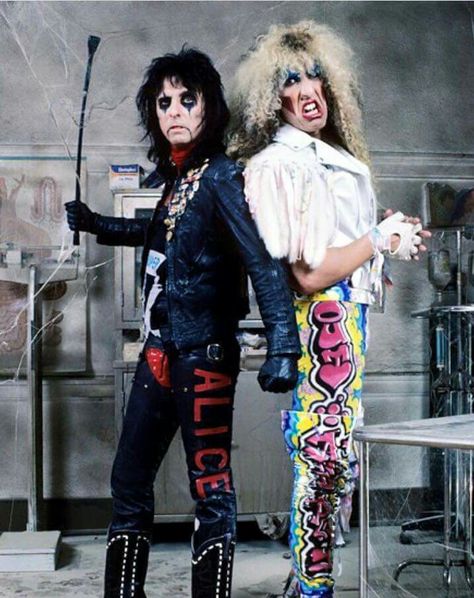 Alice Cooper & Dee Snider Alice Copper, Welcome To My Nightmare, Dee Snider, 80s Hair Metal, Hair Metal Bands, Heavy Metal Rock, Twisted Sister, Musica Rock, Glam Metal