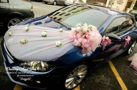 Groom Car Decoration, Car Decor For Wedding, Car Decor Wedding, Car Decoration For Wedding, Car Wedding Decoration, Innova Car, Wedding Car Decor, Wedding Car Deco, Car Decoration Ideas