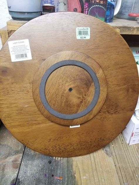 Here is another Goodwill project. I found this lazy Susan and had a vision. Do you know the story behind the lazy Susan? It is quite interesting! “Thomas Jefferson invented the lazy Susan in the 18th century, though they were referred to as dumbwaiters at that time. It is said that Jefferson invented the lazy Susan because his daughter complained she was always served last at the table and, as a result, never found herself full when leaving the table" Just a… Winter Craft Diy, Diy Lazy Susan, Homemade Chalk, Deco Mesh Christmas Wreaths, Winter Craft, Diy Upcycle, Gorgeous Christmas, Thomas Jefferson, Upcycled Crafts