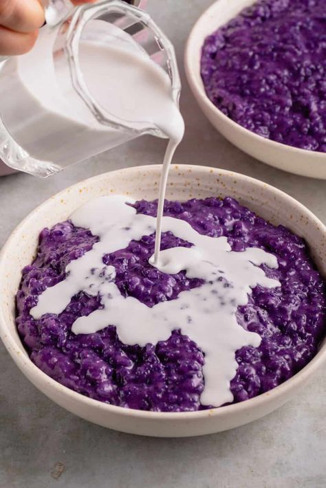 Filipino Desserts Aesthetic, Ube Champorado Recipe, Aesthetic Filipino Food, Filipino Breakfast Aesthetic, Champorado Filipino, Ube Champorado, Champorado Recipe, Silog Meals, Sweet Porridge