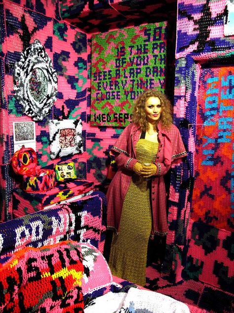 Crocheted installation by poland-born and new york-based artist agata olek --the artist and her work Textiles Artists, Interesting Artists, Knitting Art, Red Things, Knitting Quotes, Anni Albers, Sms Text, Knit Art, Form Crochet