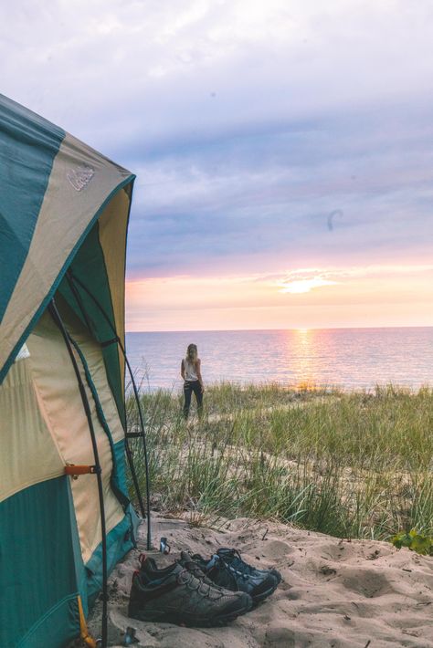 Camping Michigan, Camping In Michigan, Things To Do In Michigan, Michigan Bucket List, Michigan Camping, Royal Oak Michigan, Michigan Lake, Michigan Summer, Beach Read