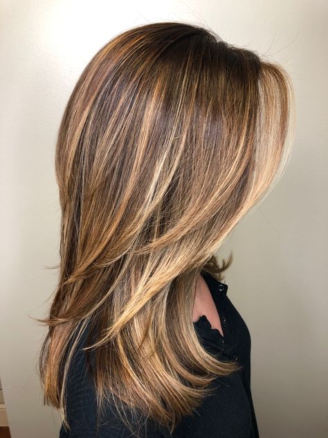 Blonde Hair With Highlights Straight, Dark Blonde Hair With Highlights, Blonde Highlights With Lowlights, Icy Blonde Highlights, Air Touch, Highlight Ideas, Rambut Brunette, Highlights Ideas, Red Blonde Hair