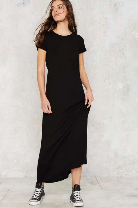 Dress Black Casual, Dress And Sneakers Outfit, Lycra Dress, Outfit Modest, Dresses Floor Length, Maxi Shift Dress, Shirt Dress Outfit, Maxi Dress Outfit, Casual Workwear