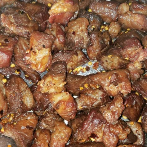 Vina Dosh Recipe, Portuguese Marinade, Portuguese Recipes Azorean, Catering Meals, Portuguese Meals, Portuguese Soup, Portuguese Foods, Garlic Pork, Pork Shoulder Recipes