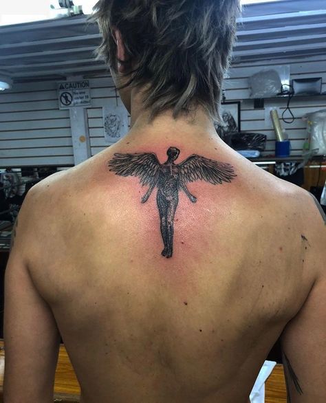 “IN UTERO” In Utero Angel, Tato Grunge, Back Tattoos For Guys Upper, Curco Vein, Nirvana Tattoo, Nirvana In Utero, Upper Back Tattoos, Grunge Tattoo, In Utero