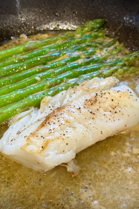 Cod And Asparagus Recipes, Fish And Asparagus Recipes, Lemon Garlic Cod Recipes, Baked Cod And Asparagus, Cod With Asparagus, Cod And Asparagus, Seared Cod With Herb Butter Sauce, Fish And Asparagus, Baked Cod With Parmesan Garlic Butter