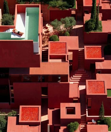 #architecturesight ⁣ A ricardo bofill roofscape ❤️🍃⁣ ⁣ DM for image credits, all rights reserved•⁣ via @bofillarquitectura⁣ ⁣ Architecture Sight is a global website with the purpose of serving as a rich source of inspiration, education, and professional development for architects, designers, and architecture enthusiasts. The platform offers a wide range of content that highlights innovative projects, advanced construction techniques, and the latest trends in the industry.⁣ ⁣ make sure you fol... Ricardo Bofill, Spring Coffee, Construction Techniques, Chinese Garden, Farm Buildings, Islands Of Adventure, Heritage Center, The Hills, Hello Summer