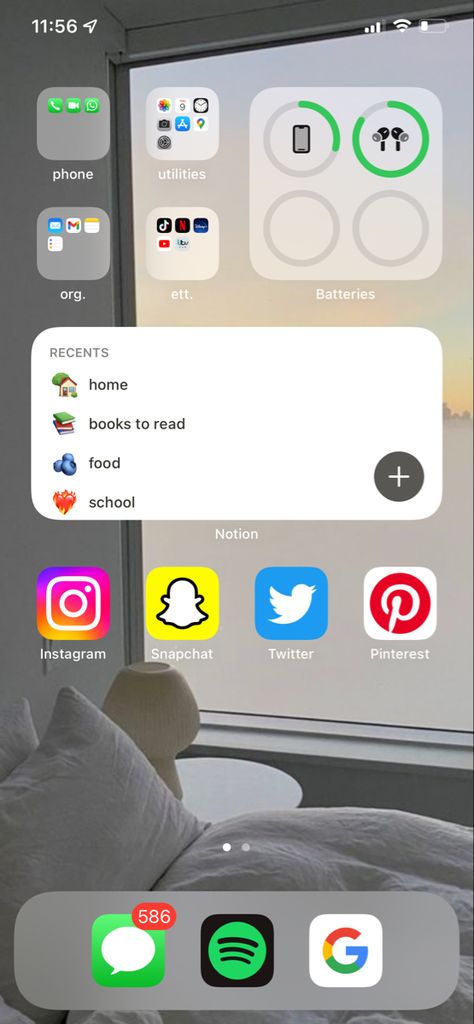 app layout Home Screen Layouts, Homescreen Organization, Phone Organisation, Easy App, Home Layout, Iphone Layouts, Easy Apps, Phone Deals, Iphone Home Screen Layout