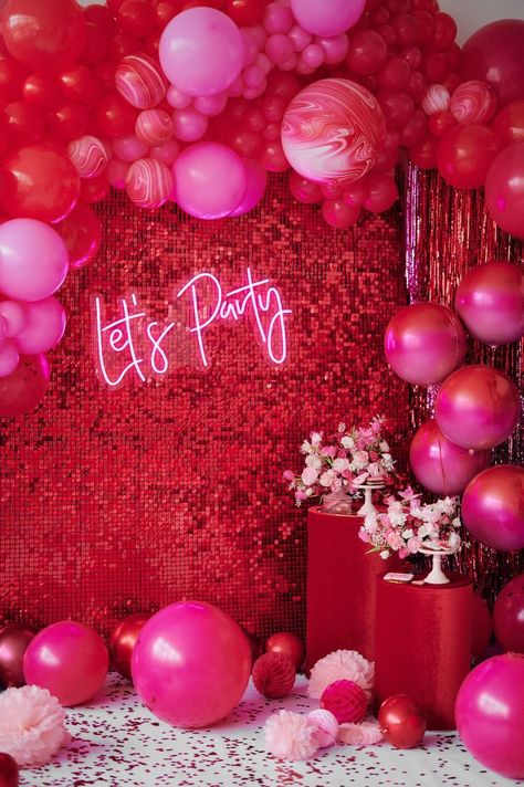 Hot Pink Sleepover, Red Pink Decor, Birthday Red Theme Decoration, Pink Red Party Decorations, Red And Pink Sweet 16 Decorations, Pink And Red Sweet 16, Pink And Red Backdrop, Red Pink And Gold Party Decorations, Pink Red Birthday Party