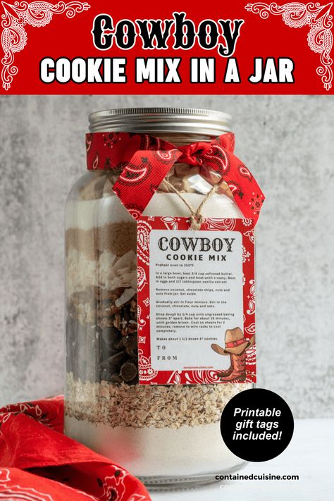 Cowboy Cookies in a Jar: Easy Cookie Mix Gift Cowboy Cookies In A Jar, Gift In Jar, Mason Jar Cookie Mix Recipe, Cookie Mix In A Jar Recipe, Cookie Mix Gift, Mason Jar Gifts Recipes, Mason Jar Cookie Recipes, Mason Jar Mixes, Cookie Mix In A Jar