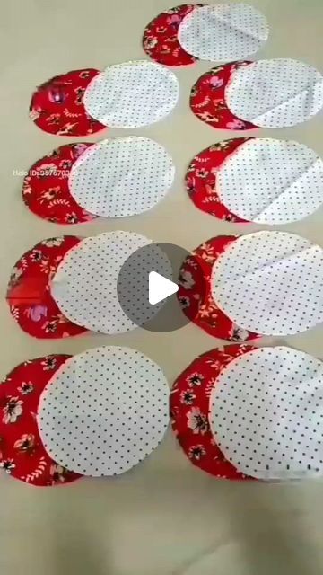 Maria Mereu on Instagram Projek Menjahit, Diy Sewing Tutorials, Sewing Cushions, Christmas Sewing Projects, Crafts Sewing Projects, Sewing Machine Projects, Placemats Patterns, Sewing Crafts Tutorials, Beginner Sewing Projects Easy