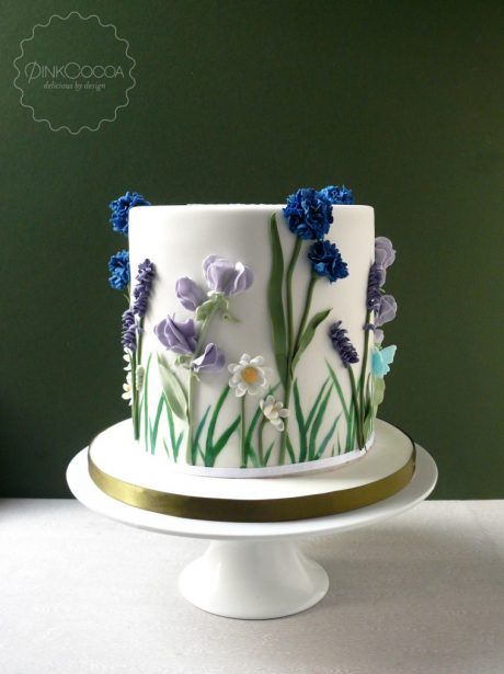 Wild Flowers 80th Birthday Cake - Pink Cocoa Birthday Purple Cake, 70th Birthday Cake Mum, 80th Birthday Cake For Grandma, Purple Cake Ideas, Birthday Cake For Mum, Grandma Cake, 80th Birthday Cake, Birthday Cake Roses, Purple Cakes Birthday