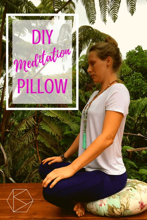 How To Make A Meditation Pillow, Diy Meditation Pillow, Cleaning Energy, Yoga Meditation Room, Meditation Pillows, Diy Yoga, Yoga Cushions, Meditation Room Decor, Yoga Pillow