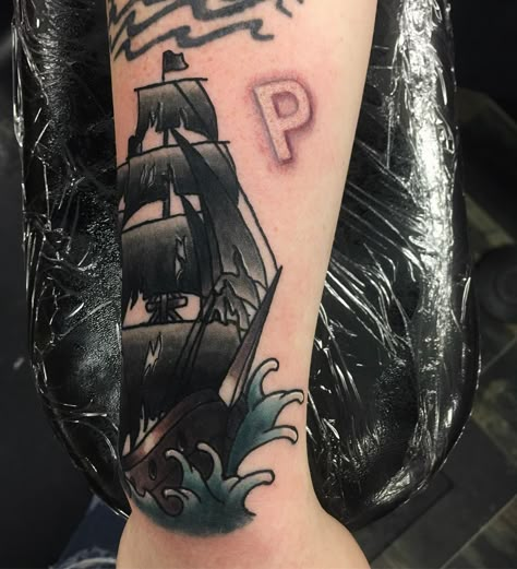 Quinn Shockley on Instagram: “The black Pearl and Jack Sparrow’s pirate brand on @kannahradke.depp today! #art #artist #tattoo #piratesofthecaribbean #theblackpearl…” Up Is Down Tattoo, Potc Tattoos, Pirate Brand Tattoo, Pirate Tattoo Simple, Pirates Of The Carribean Tattoos, Small Pirate Tattoo, Black Pearl Tattoo, Jack Sparrow Tattoo, Pirates Tattoo