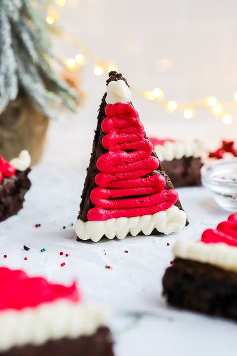 Gluten-Free Santa Hat Brownies (Easy Christmas Recipe) - Basics with Bails Christmas Brownies Santa Hat, Santa Brownie Hats, Xmas Brownie Ideas, Christmas Shaped Desserts, Christmas Themed Brownies, Christmas Flapjack, Brownie Santa Hats, Dairy Free Christmas Treats, Christmas Brownies Ideas