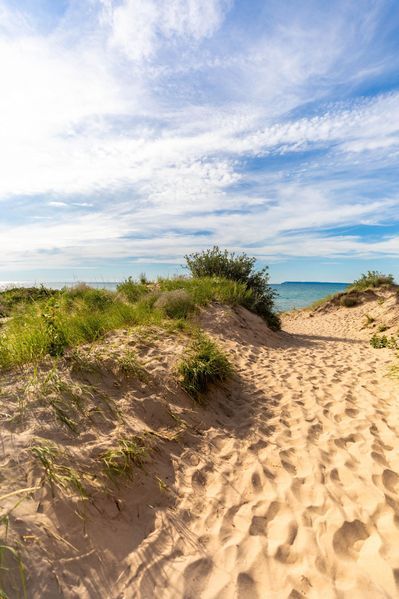 Hiking Sand Dunes at Sleeping Bear Dunes National Lakeshore - Annie Fairfax Beaches In Michigan, Sand Dunes Michigan, Landform Projects, Sleeping Bear Sand Dunes, Wake Boarding, Beach Dunes, Chicago Trip, Safe House, Sleeping Bear