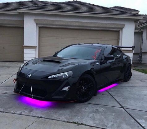 Black Gt86, Under Glow Car, Black And Purple Car, Black Rims Car, Mitsubishi Eclipse Gt, Need For Speed Cars, Brownie Packaging, Scion Frs, Future Transportation