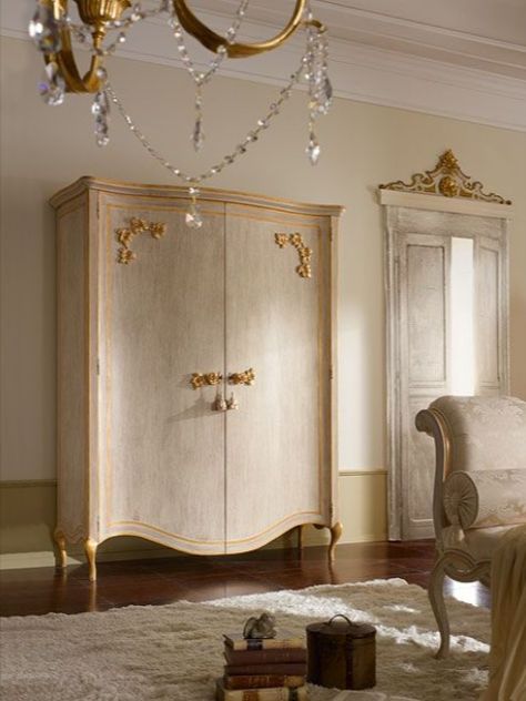 Bedroom armoire