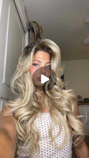 addi stringfellow on Instagram: "PIN CURL TUTORIAL✨⭐️ 

curling iron used- @babyliss 1.5 inch 
product used- @redken control hairspray 

#hair #hairtutorial #hairinspiration #curlinghairtutorial #bouncyhair #hairideas" 1.5 Inch Curls, Voluminous Curls Tutorial, Pin Curl Tutorial, How To Curl Hair With Curling Iron, Curl Long Hair, Curling Iron Tutorial, Big Voluminous Curls, Hair Curling Techniques, Pin Curl Hair