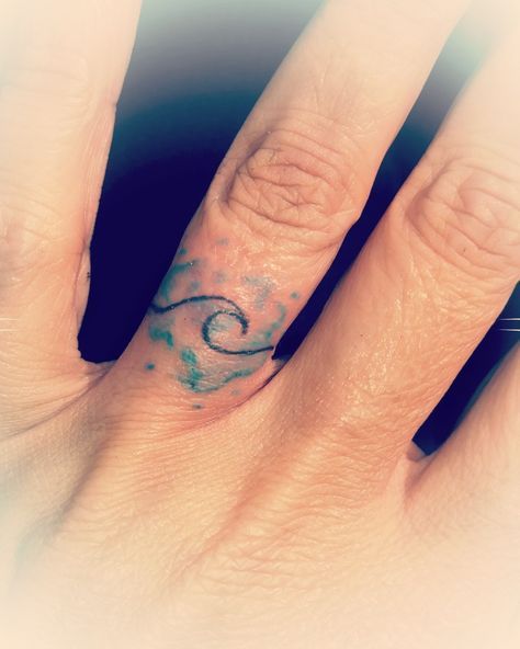 Wave Wedding Ring Tattoo, Watercolor Finger Tattoo, Finger Wave Tattoo, Wave Ring Tattoo, Watercolor Wave Tattoo, Wedding Ring Finger Tattoos, Tattoo Wave, Beachy Tattoos, Ring Tattoo Designs