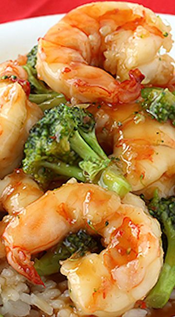 Shrimp With Thai Chili Sauce, General Tso Shrimp, Sweet Chili Shrimp, Chili Shrimp, Homemade Chinese Food, Shrimp And Broccoli, Chinese Cooking Recipes, General Tso, Broccoli Stir Fry