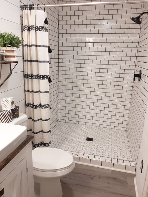 Tile Walk In Shower, Full Bathroom Remodel, Luxury Master Bathrooms, Bathroom Farmhouse Style, Restroom Decor, Small Bathroom Makeover, Bathroom Redesign, Bathroom Remodel Designs, Bathroom Remodel Shower