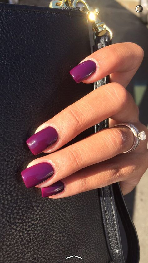 Short Acrylic Nails Ideas Purple, Short Dark Purple Acrylic Nails Design, Dark Purple Acrylic, Deep Purple Nails Acrylic, Dark Purple Nails Acrylic Short, Red Violet Nails, Dark Purple Square Acrylic Nails, Dark Purple Square Nails, Nails Plum Color