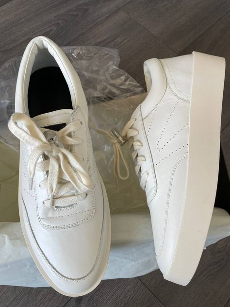 Fear Of God Sneakers, Fear Of God Shoes, Fashion Moodboard, Vintage Tennis, Tennis Sneakers, Men's Footwear, Mood Board Fashion, Fear Of God, White Sneakers